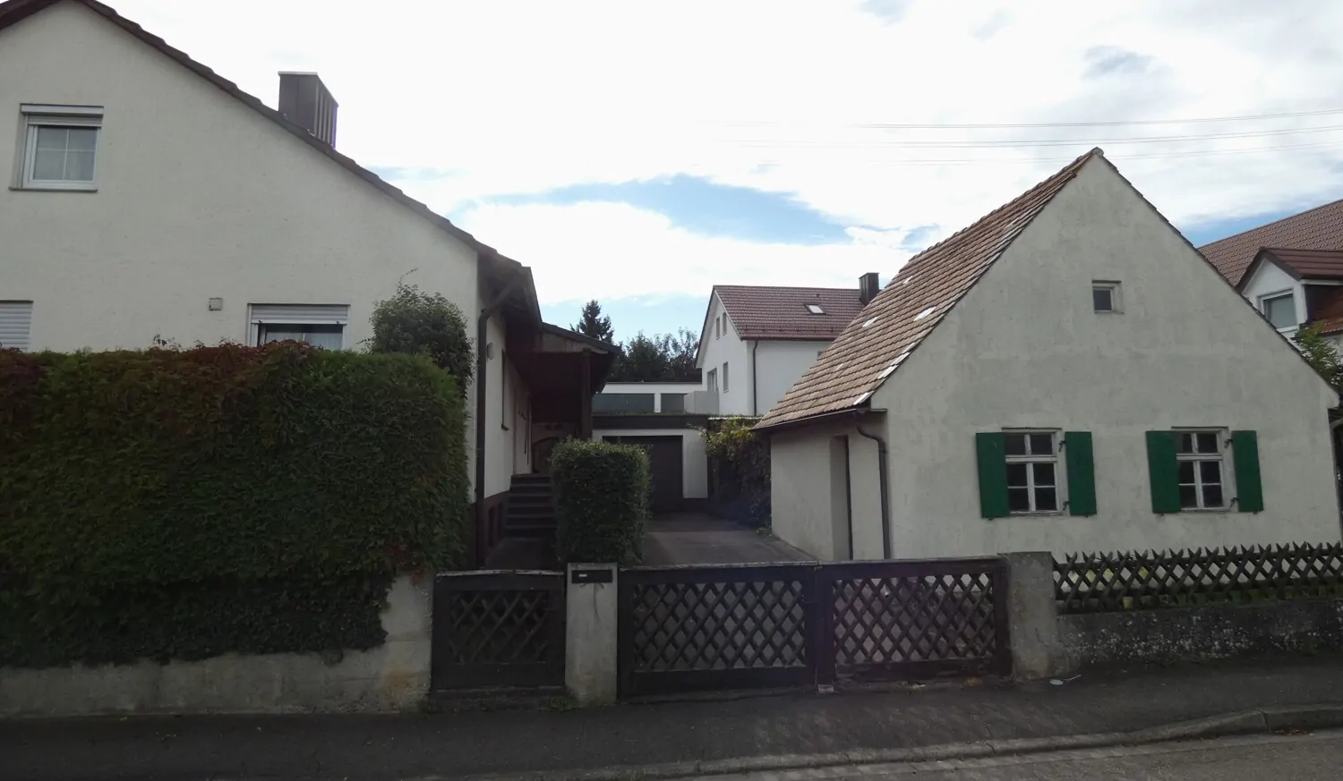 Charmantes Einfamilienhaus in beliebter Wohnlage in Dillingen-Hausen mit viel Potenzial