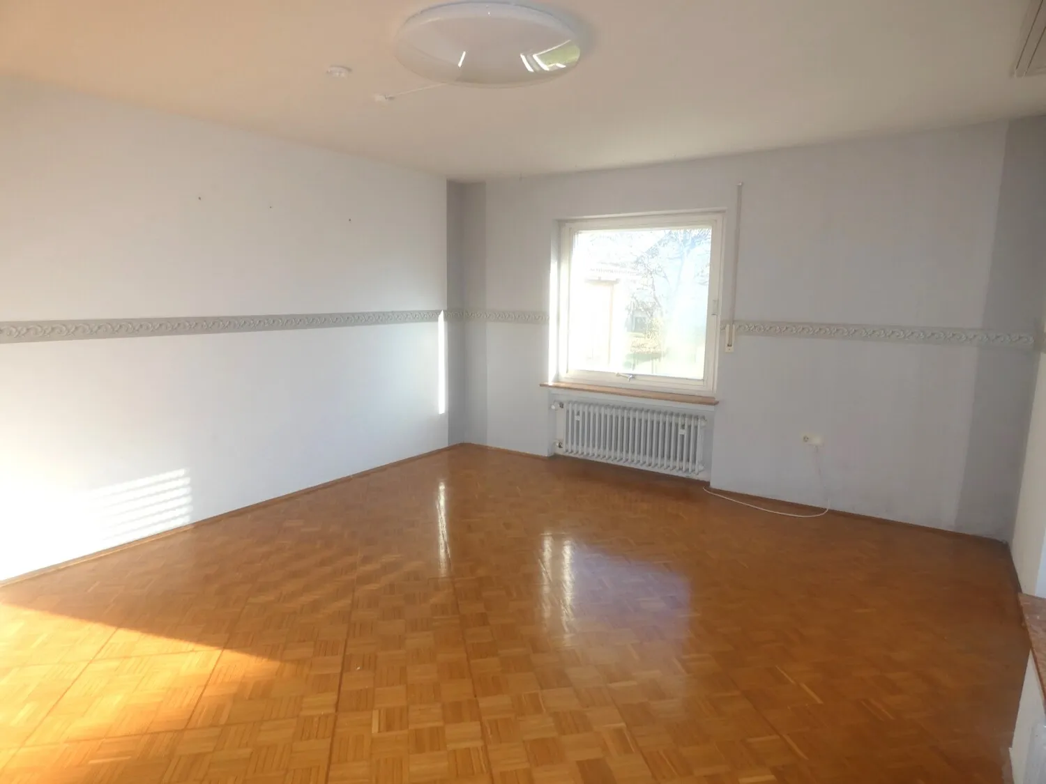 Viel Raum für Ihre Ideen: EFH zwischen Lauingen und Günzburg