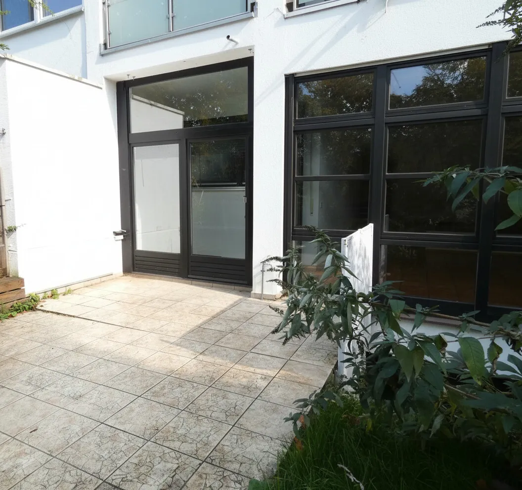 Reihenmittelhaus in Bestlage von Dillingen mit unverbaubarem Blick