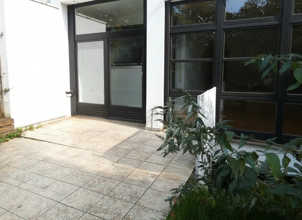 Reihenmittelhaus in Bestlage von Dillingen mit unverbaubarem Blick