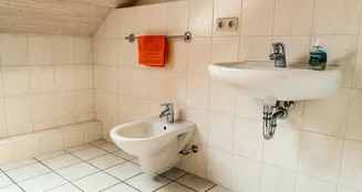 von_poll_real_estate_property_25348031_image_5