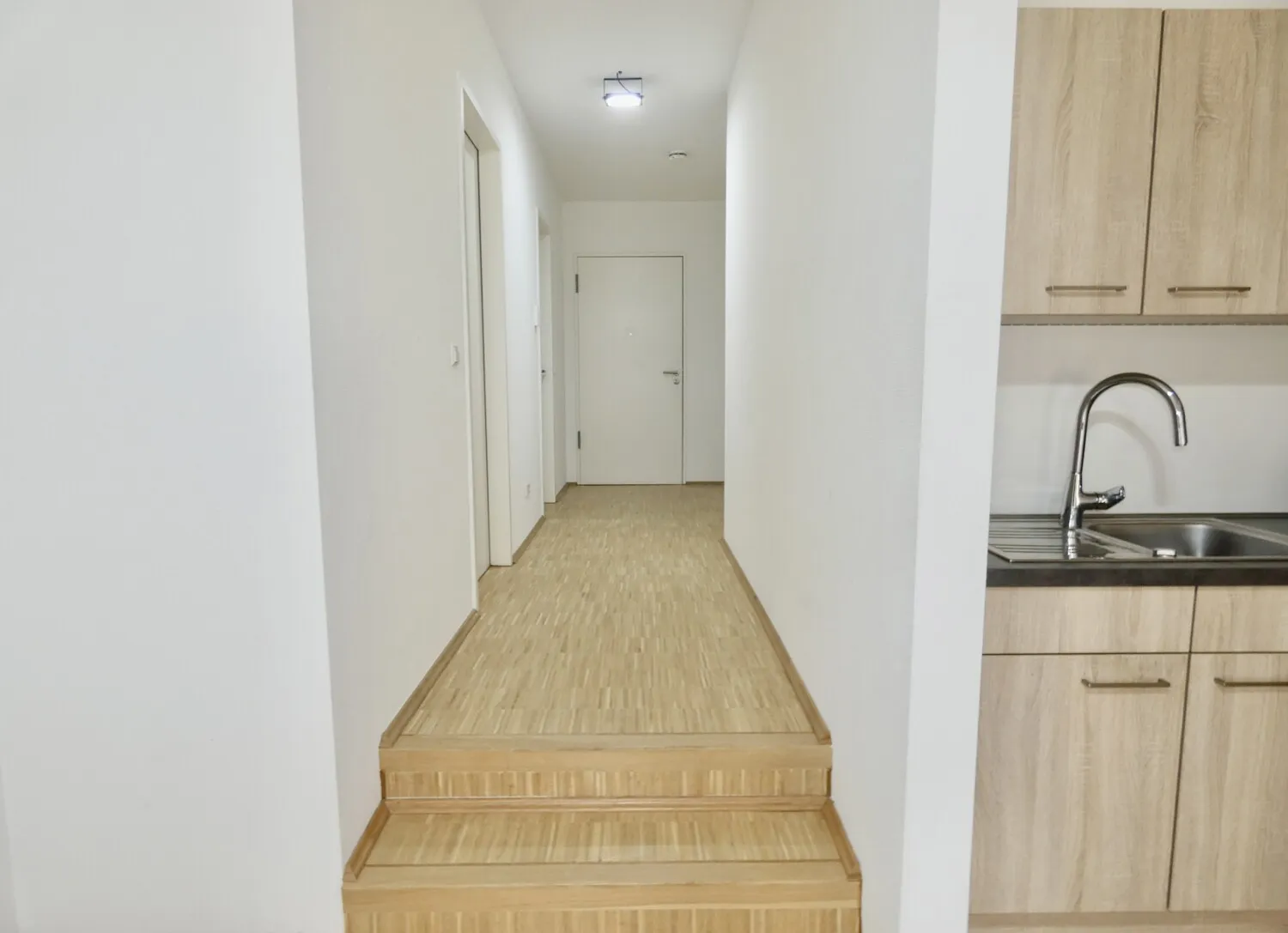 Stilvolle 2-Zimmer-Wohnung im Herzen von Lauingen - offen, hell & modern