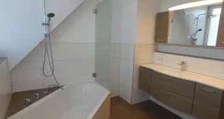 von_poll_real_estate_property_25348032_image_13