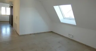 von_poll_real_estate_property_25348032_image_6