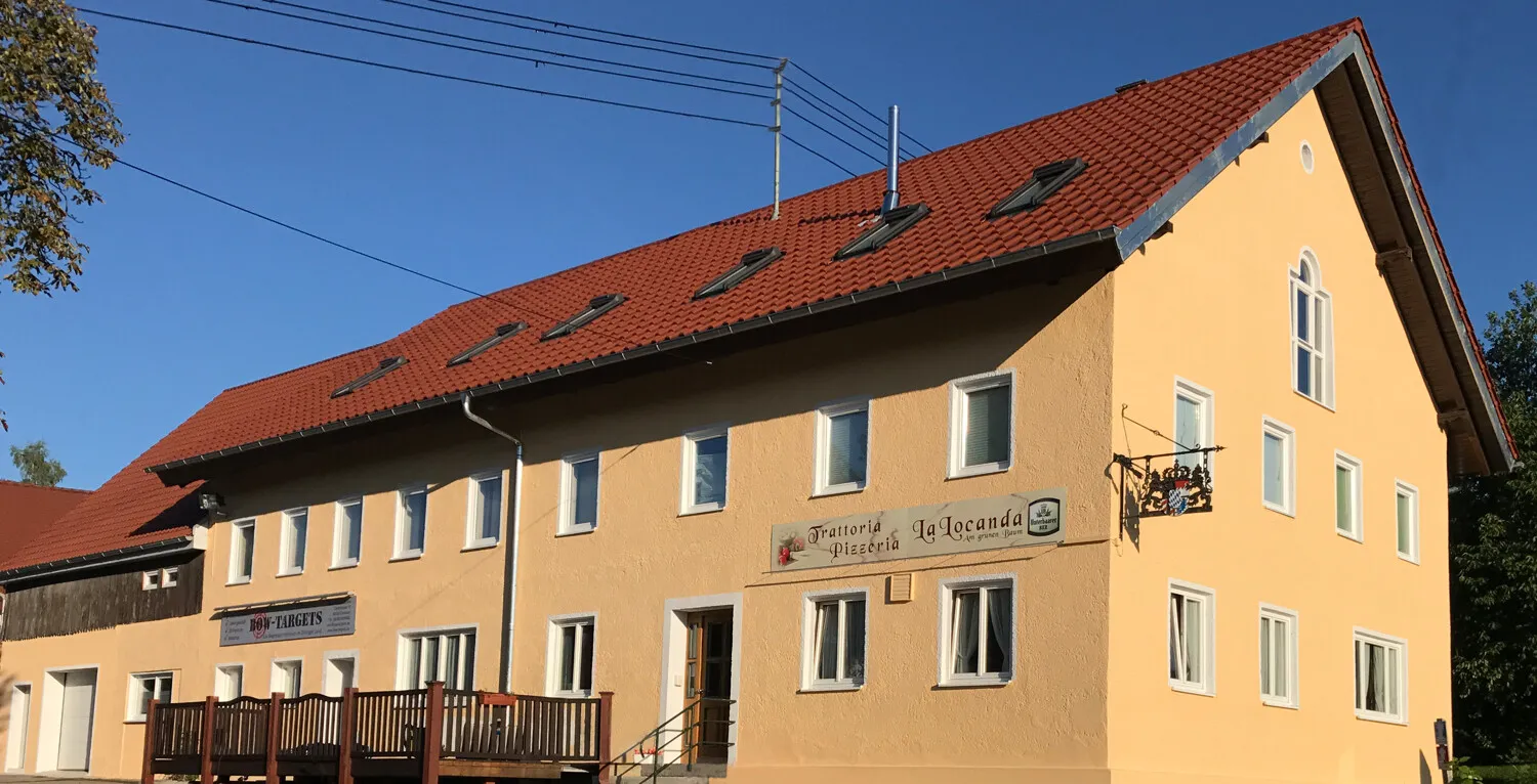 Großzügig und modernisiert: Vielseitig nutzbares Wohn- und Geschäftshaus mit Charme