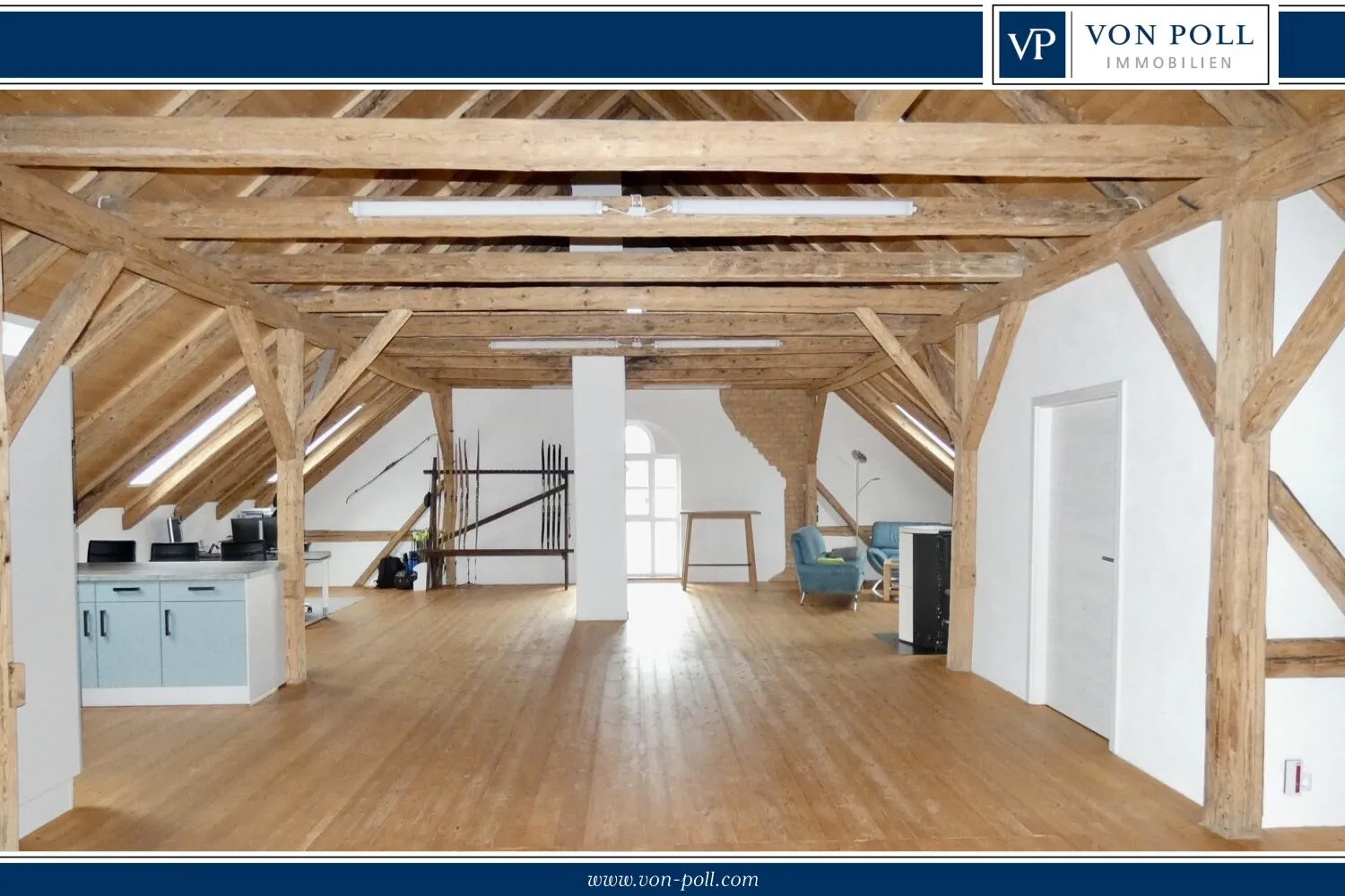 Großzügig und modernisiert: Vielseitig nutzbares Wohn- und Geschäftshaus mit Charme