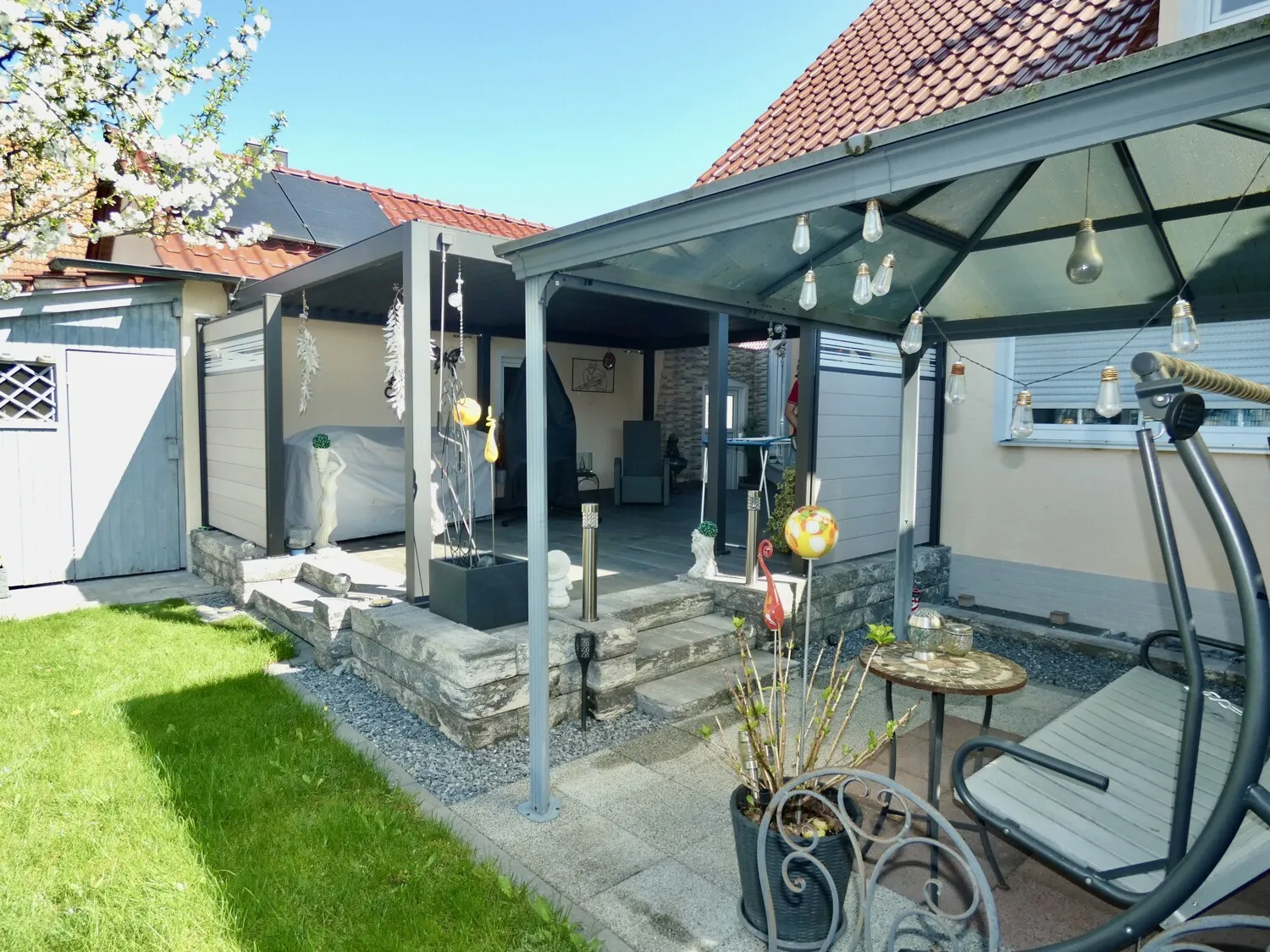 Attraktive Doppelhaushälfte in familienfreundlicher Lage