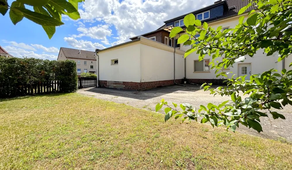 Garten nebst Innenhof