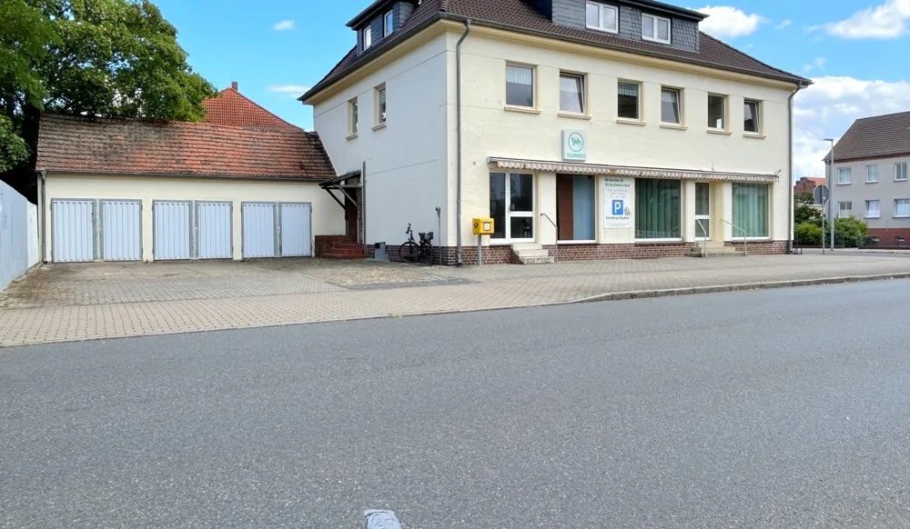 gepflegtes Wohn- und Geschäftshaus
