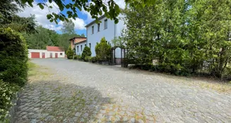 von_poll_real_estate_property_23165051_image_4