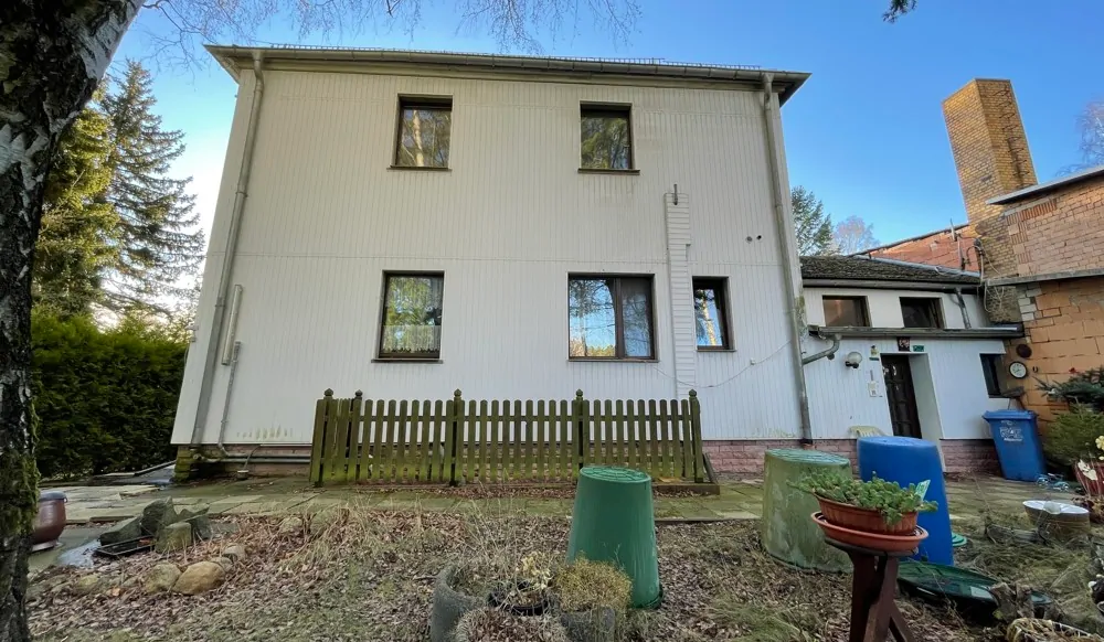 Vorderhaus, Hinterhaus und Rohbau