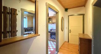 von_poll_real_estate_property_23165051_image_7