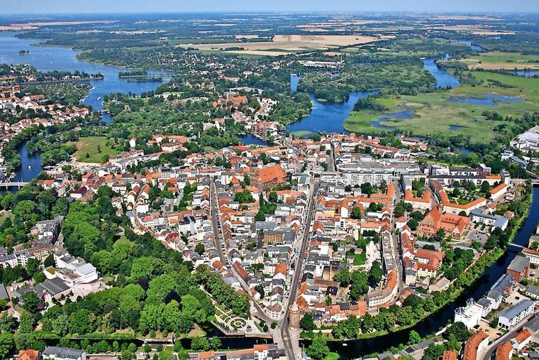 Vermietete 2 Zimmer-Eigentumswohnung in der Innenstadt