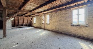 von_poll_real_estate_property_25165029_image_13