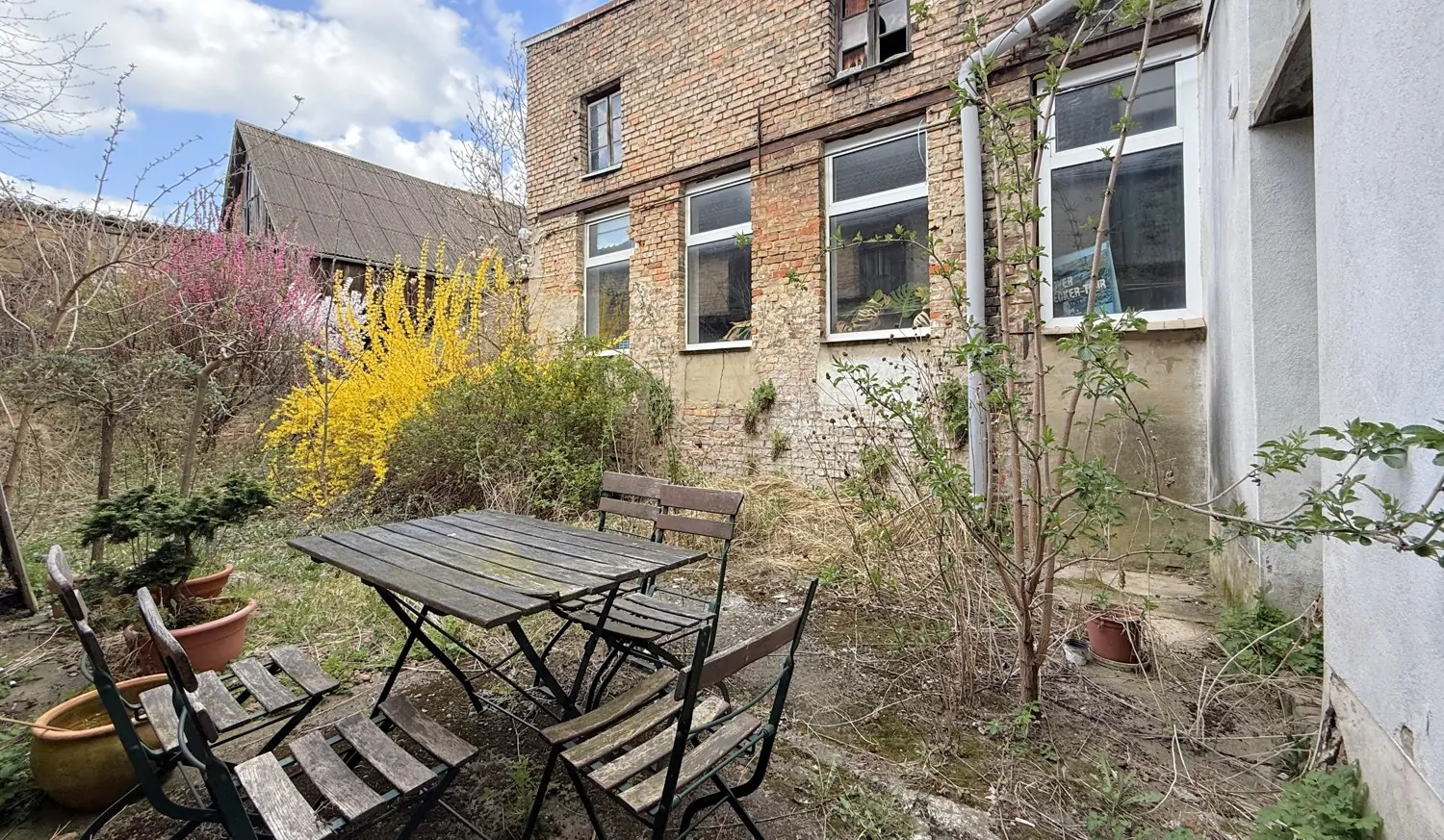 Sitzmöglichkeit im Innenhof