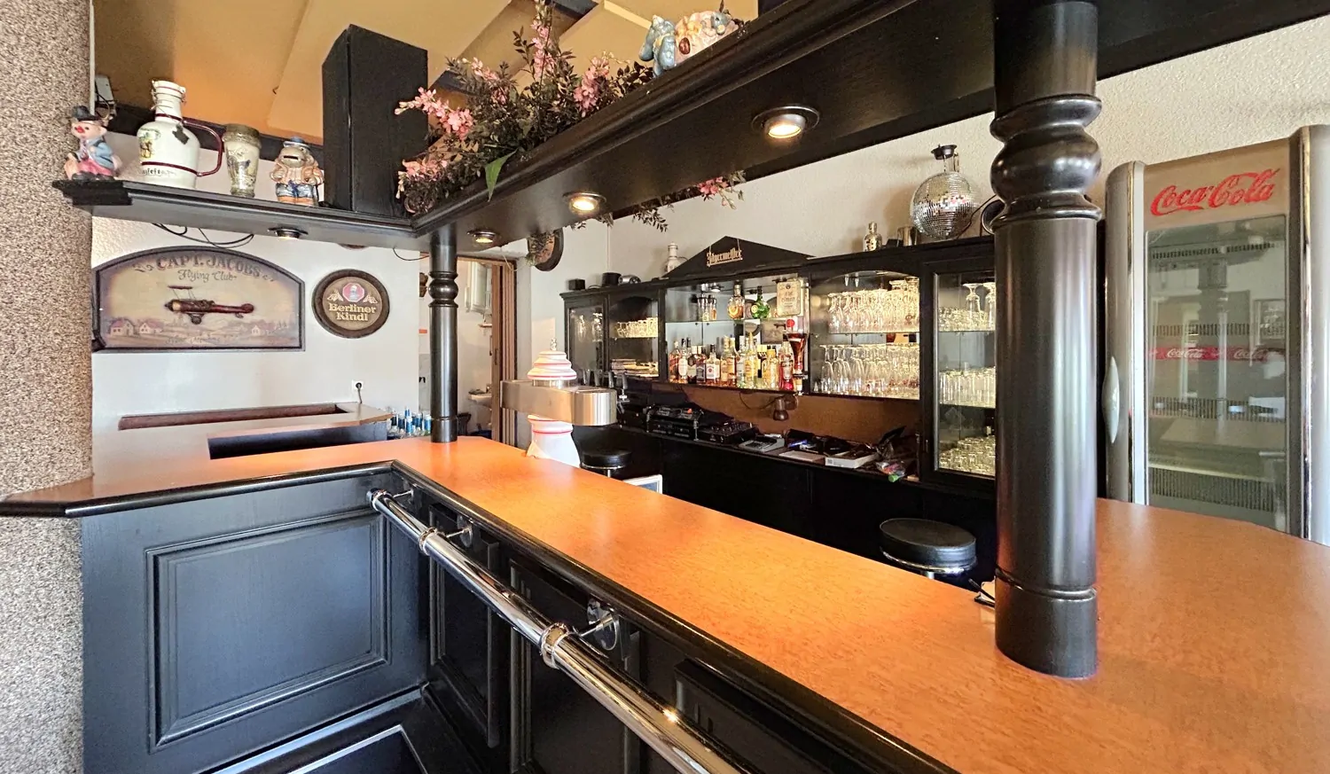 stilvolle Bar im Veranstaltungsraum