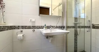 von_poll_real_estate_property_24165034_image_17