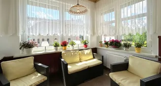 von_poll_real_estate_property_24165034_image_12