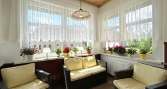 von_poll_real_estate_property_24165034_image_12