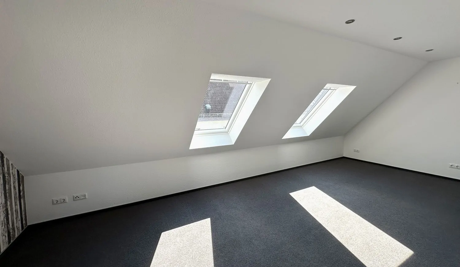 moderner Wohnbereich im Dachgeschoss