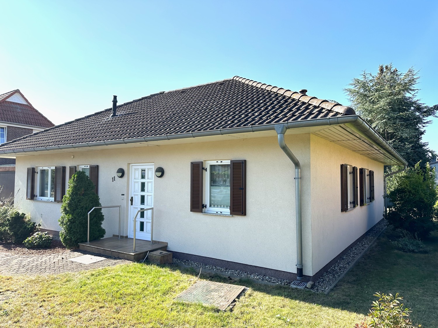 Charmanter Winkelbungalow zur Miete