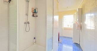 von_poll_real_estate_property_24165057_image_11