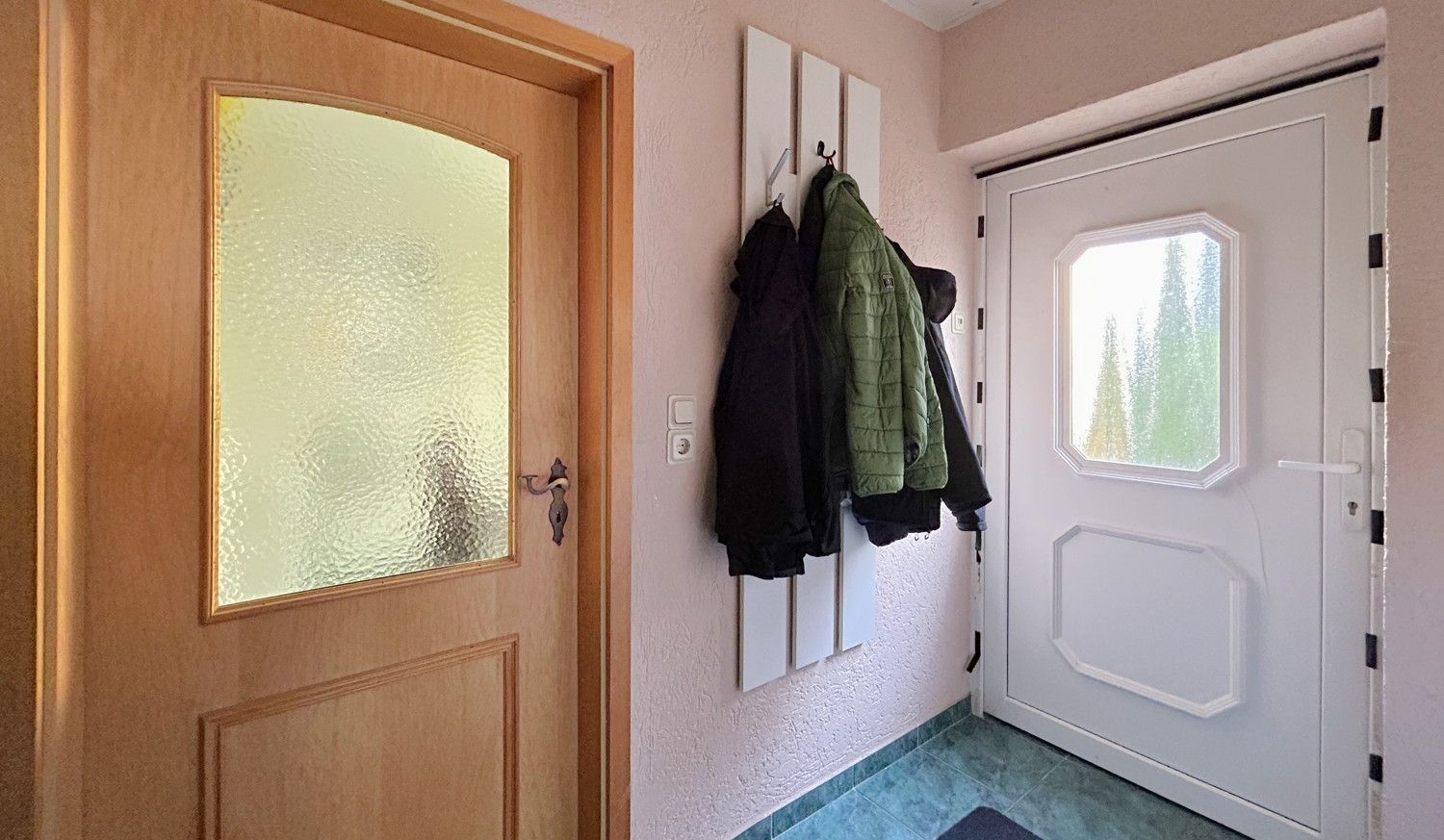 Hausflur mit Garderobe