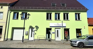 von_poll_real_estate_property_24165055EFH_image_1