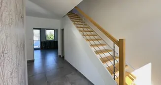 von_poll_real_estate_property_24165055EFH_image_7