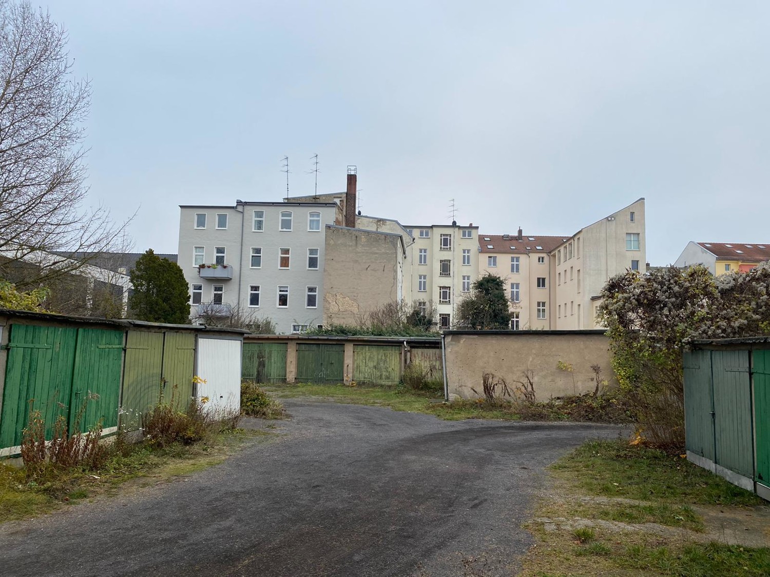 Schlüsselfertiger Mehrfamilienhaus-Neubau 53 Wohneinheiten