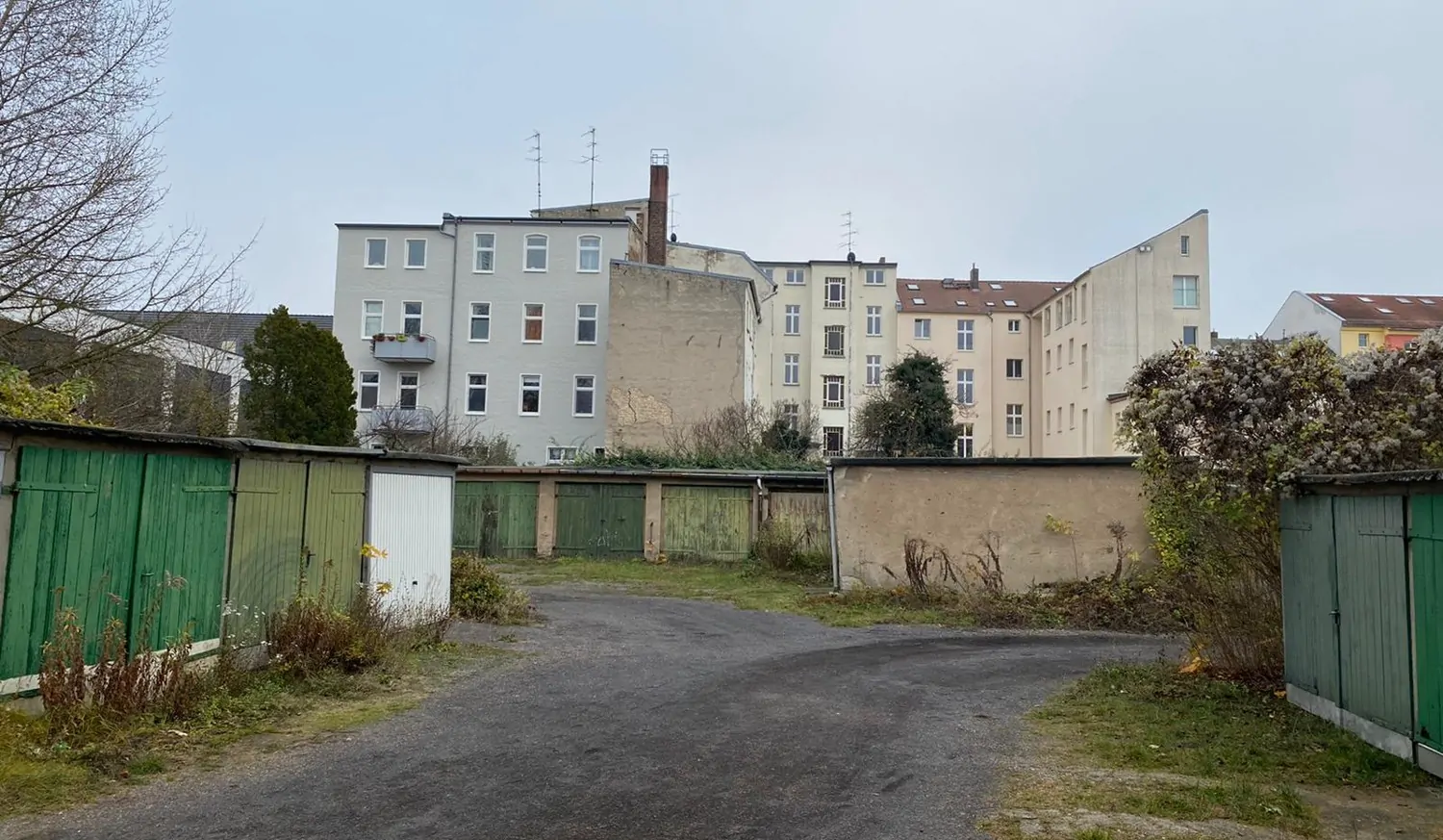 Schlüsselfertiger Mehrfamilienhaus-Neubau 53 Wohneinheiten