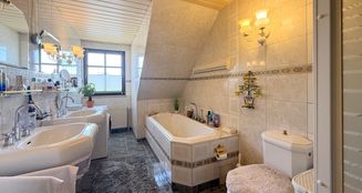 von_poll_real_estate_property_25165002_image_8