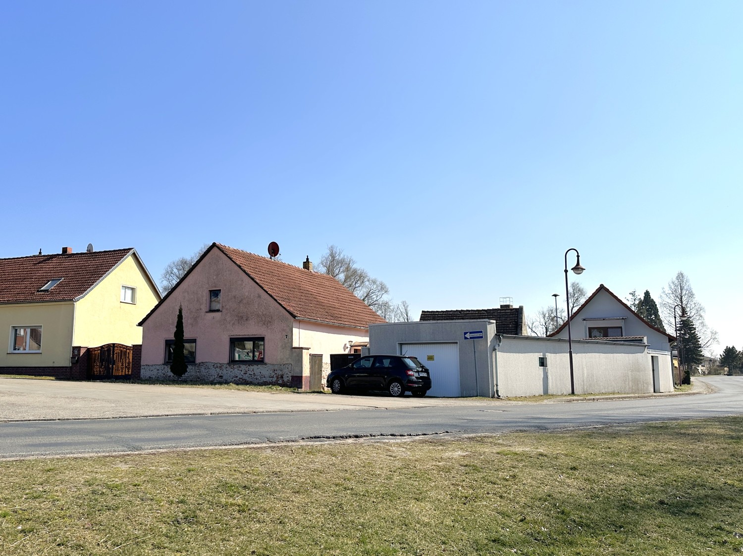 sanierungsbedürftiges Einfamilienhaus