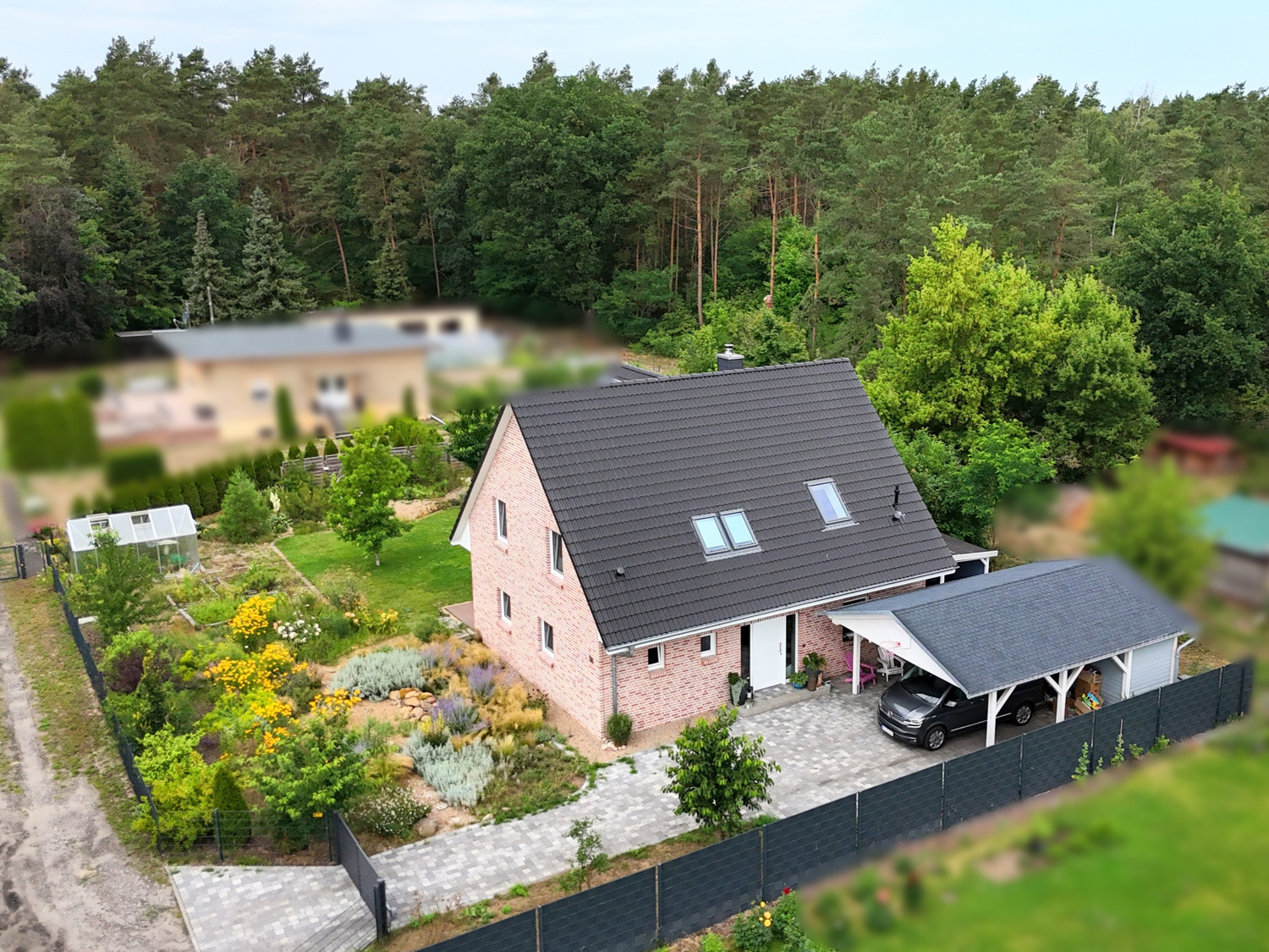 Einfamilienhaus in zweiter Reihe