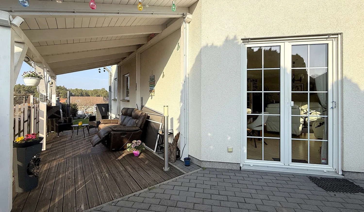 überdachte Terrasse