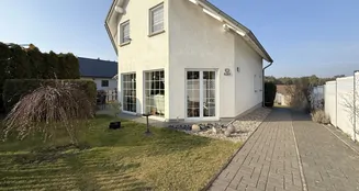 von_poll_real_estate_property_25165013_image_5