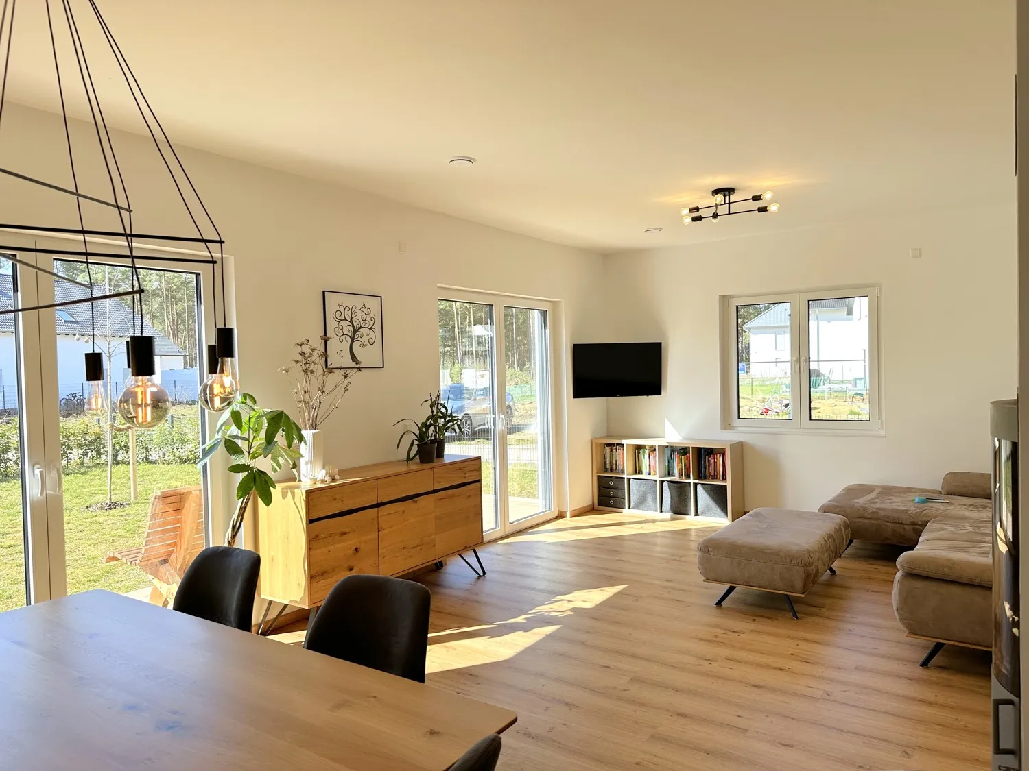 offener Wohn- und Essbereich