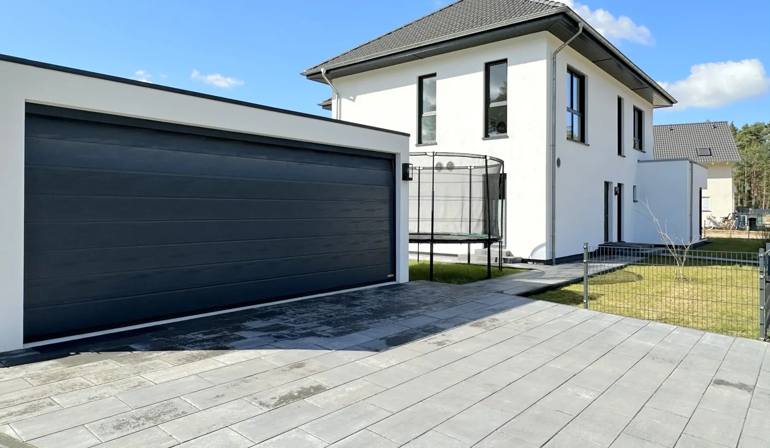 Exklusive Stadtvilla mit Doppelgarage