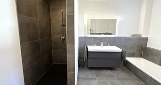 von_poll_real_estate_property_25165026_image_11