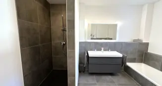 von_poll_real_estate_property_25165026_image_12