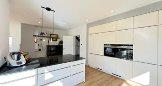 von_poll_real_estate_property_25165026_image_9