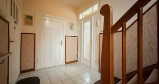 von_poll_real_estate_property_25165037_image_4