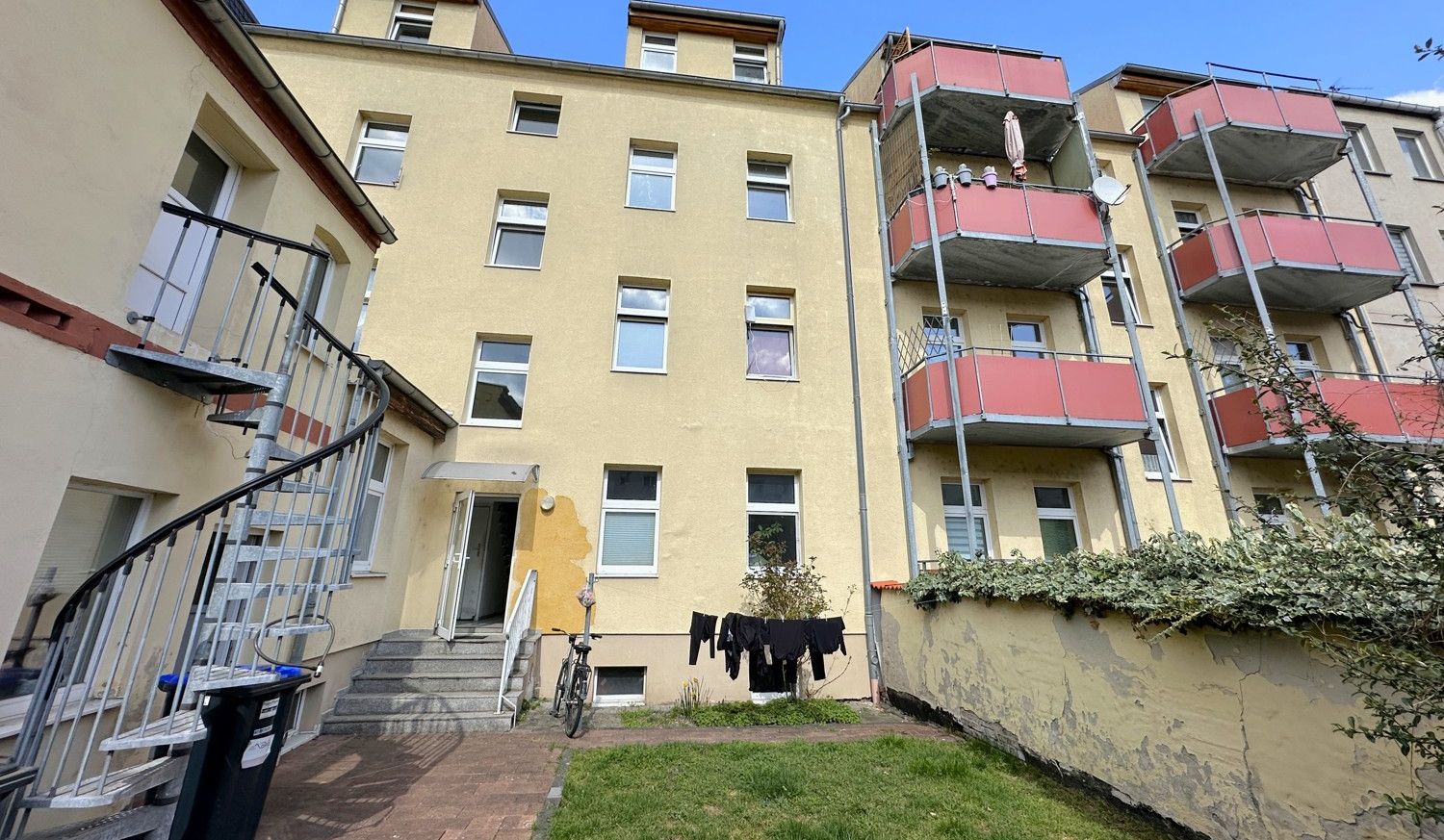 Zwei vollvermietete Mehrfamilienhäuser – attraktives Anlagepaket in der Bahnhofsvorstadt