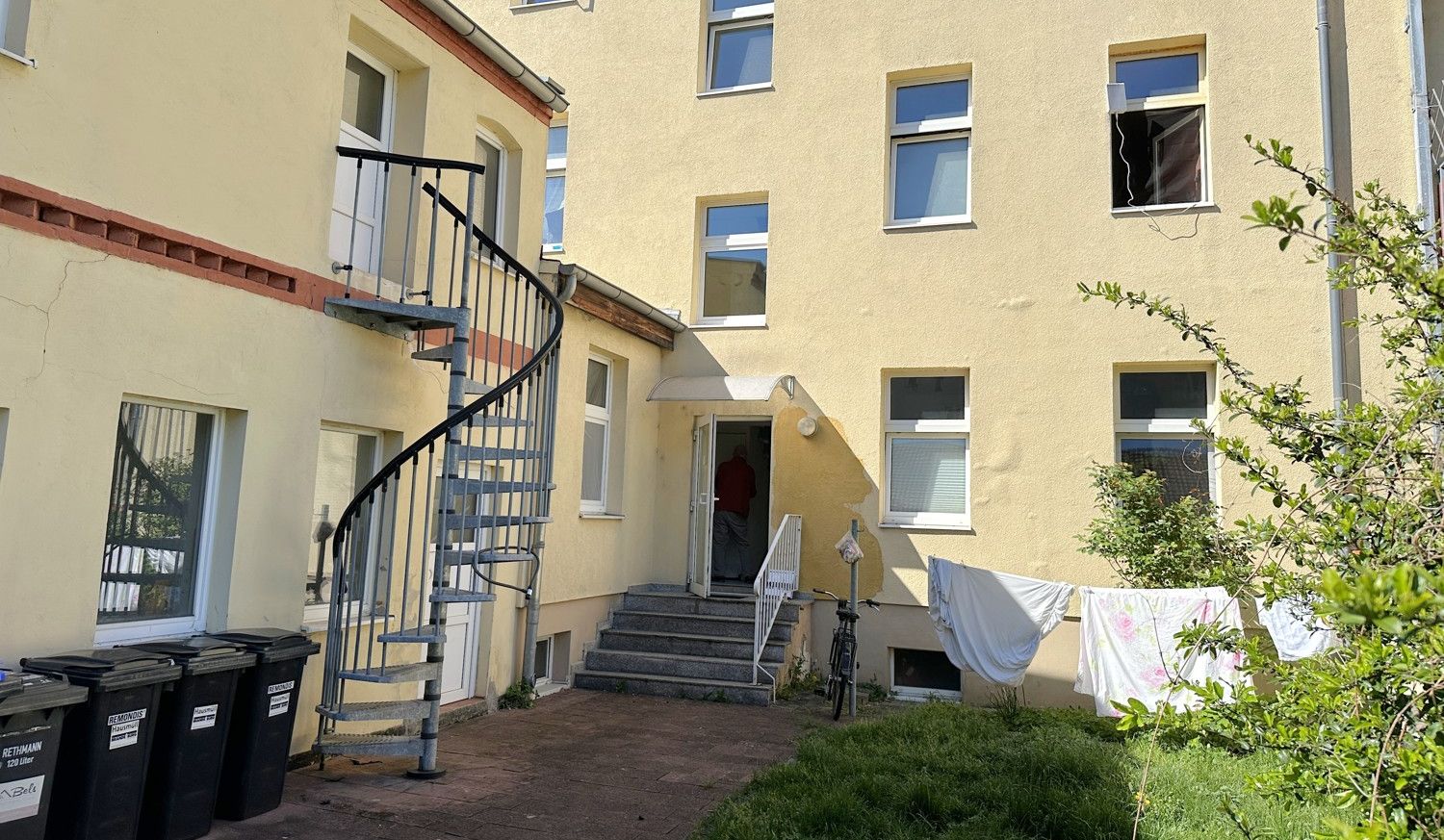 Zwei vollvermietete Mehrfamilienhäuser – attraktives Anlagepaket in der Bahnhofsvorstadt