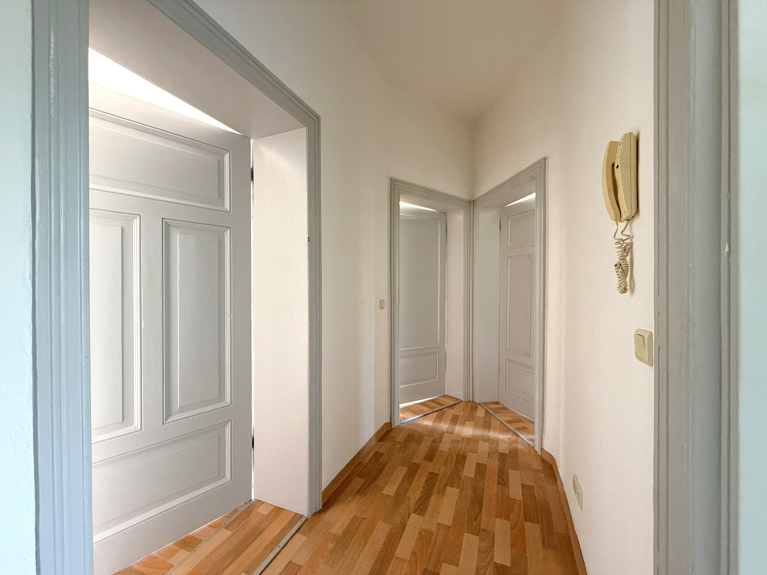 Wohnungsflur (2. OG, Links)