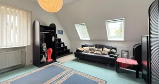 von_poll_real_estate_property_25165045_image_12