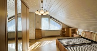von_poll_real_estate_property_25165039_image_18