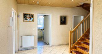 von_poll_real_estate_property_25165039_image_4