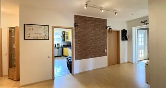 von_poll_real_estate_property_25165040_image_7