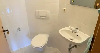 von_poll_real_estate_property_25165042_image_8